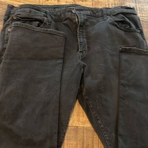 American Eagle black ripped jean